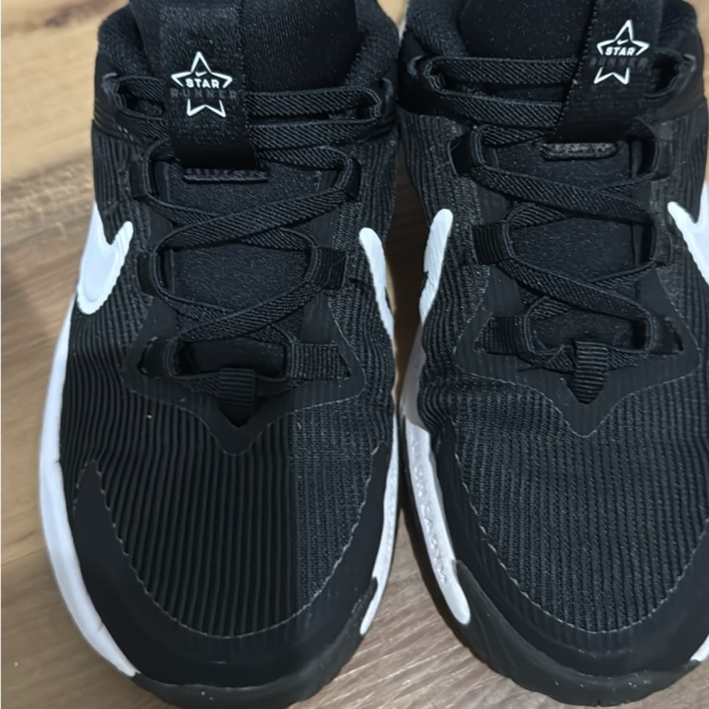 Nike Kids Black and White Sneakers